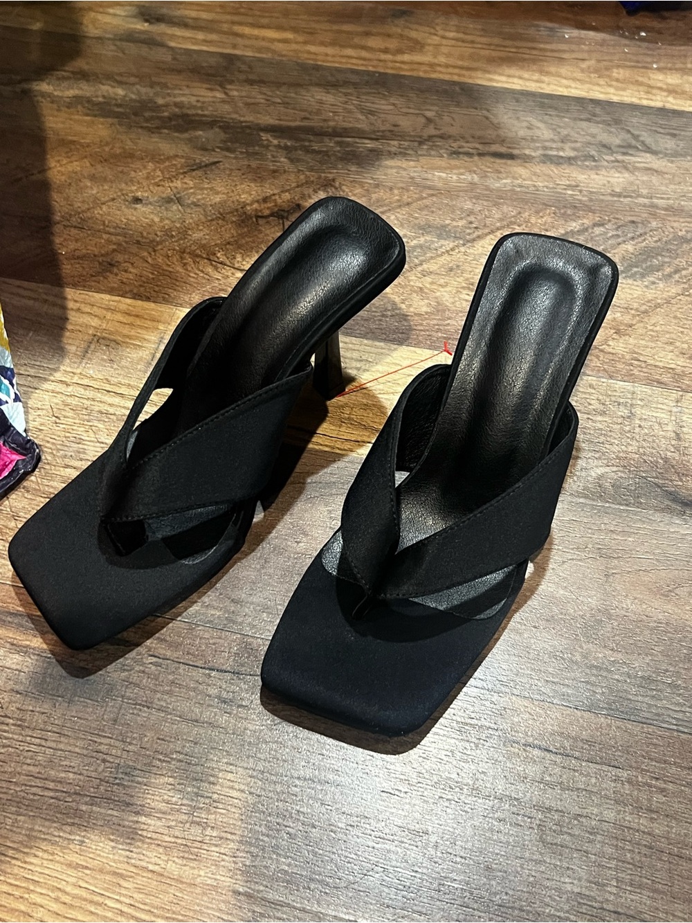 SHEIN Black Square-Toe Thong Mule Heels